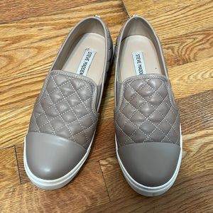Steve Madden Sneakers Size 8.5